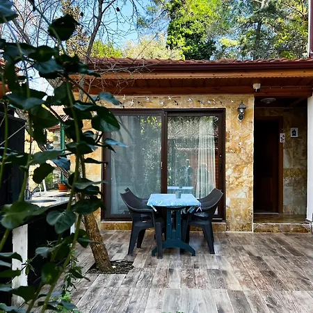 Renklice Evler Appartement Ula
